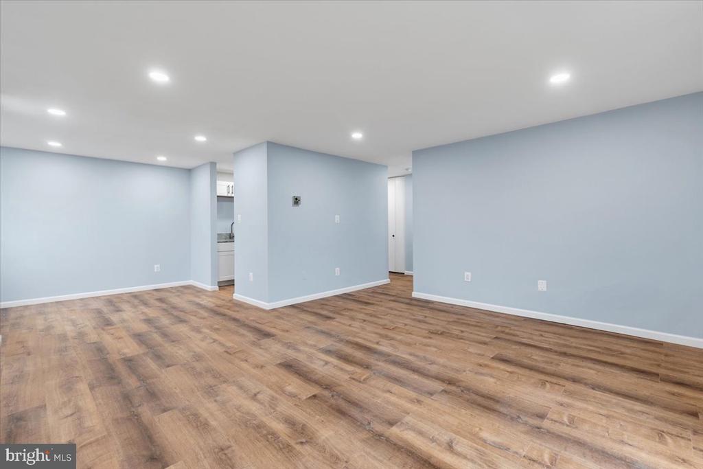 4520 KING STREET Unit: 601
