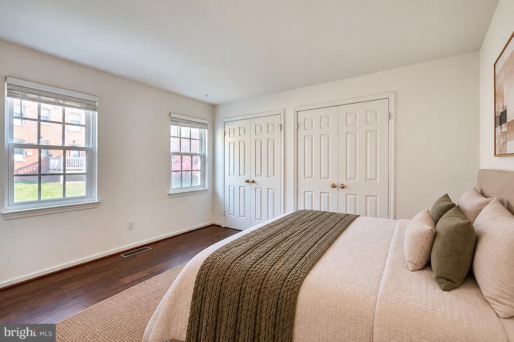 603 BASHFORD LANE Unit: 1