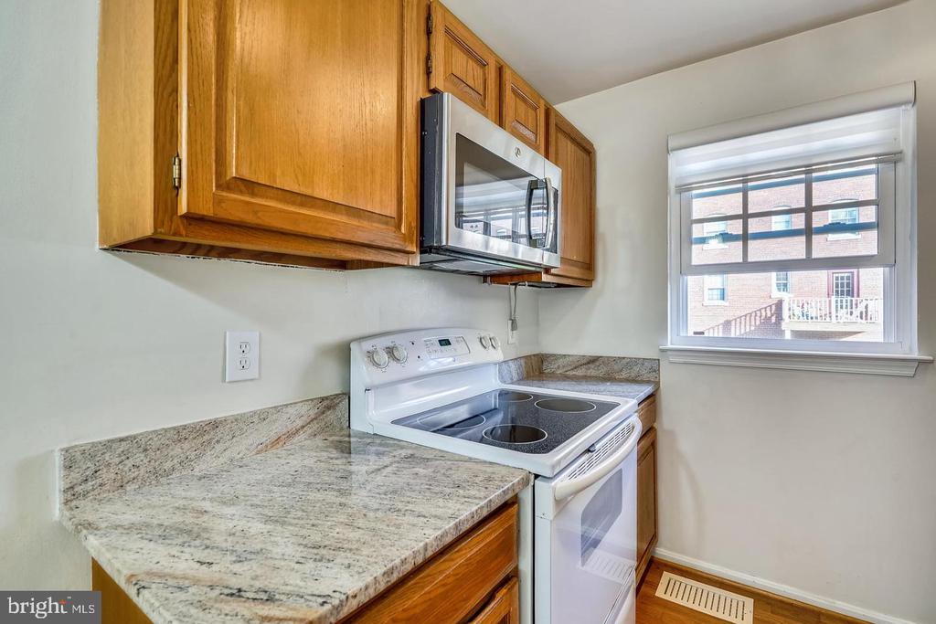 603 BASHFORD LANE Unit: 1