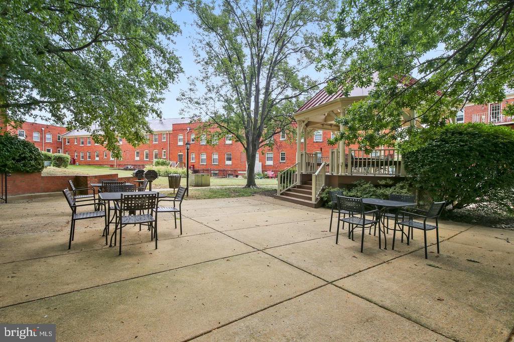 603 BASHFORD LANE Unit: 1