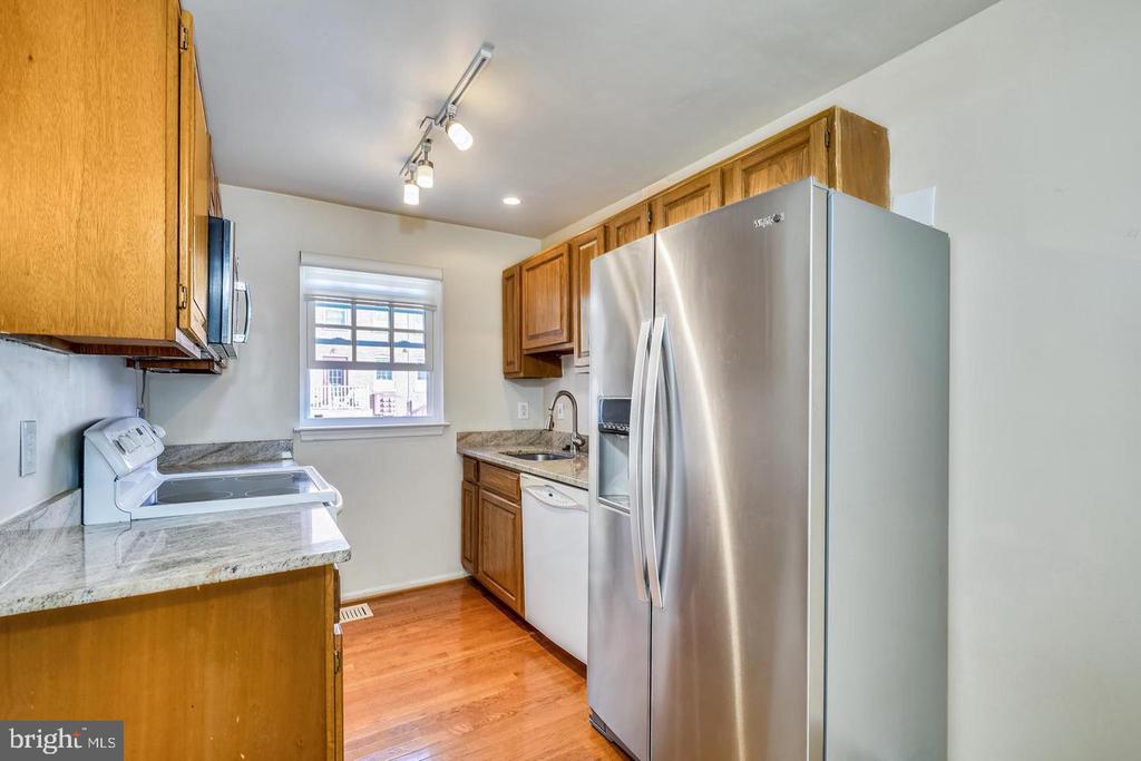 603 BASHFORD LANE Unit: 1