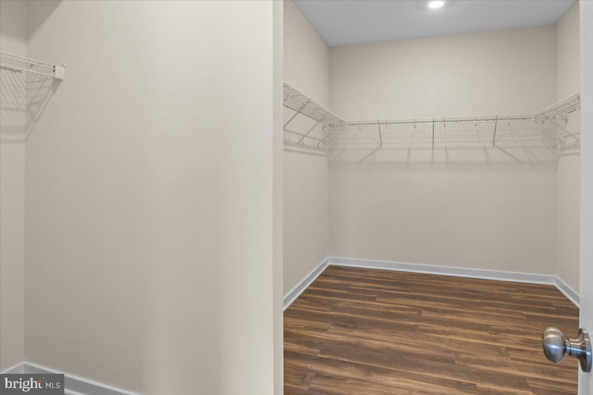 2048 ARMSTRONG TERRACE Unit: POWELL
