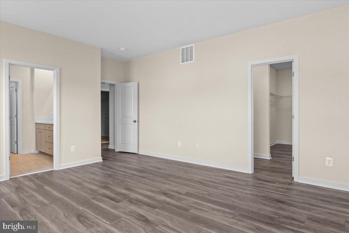2048 ARMSTRONG TERRACE Unit: POWELL