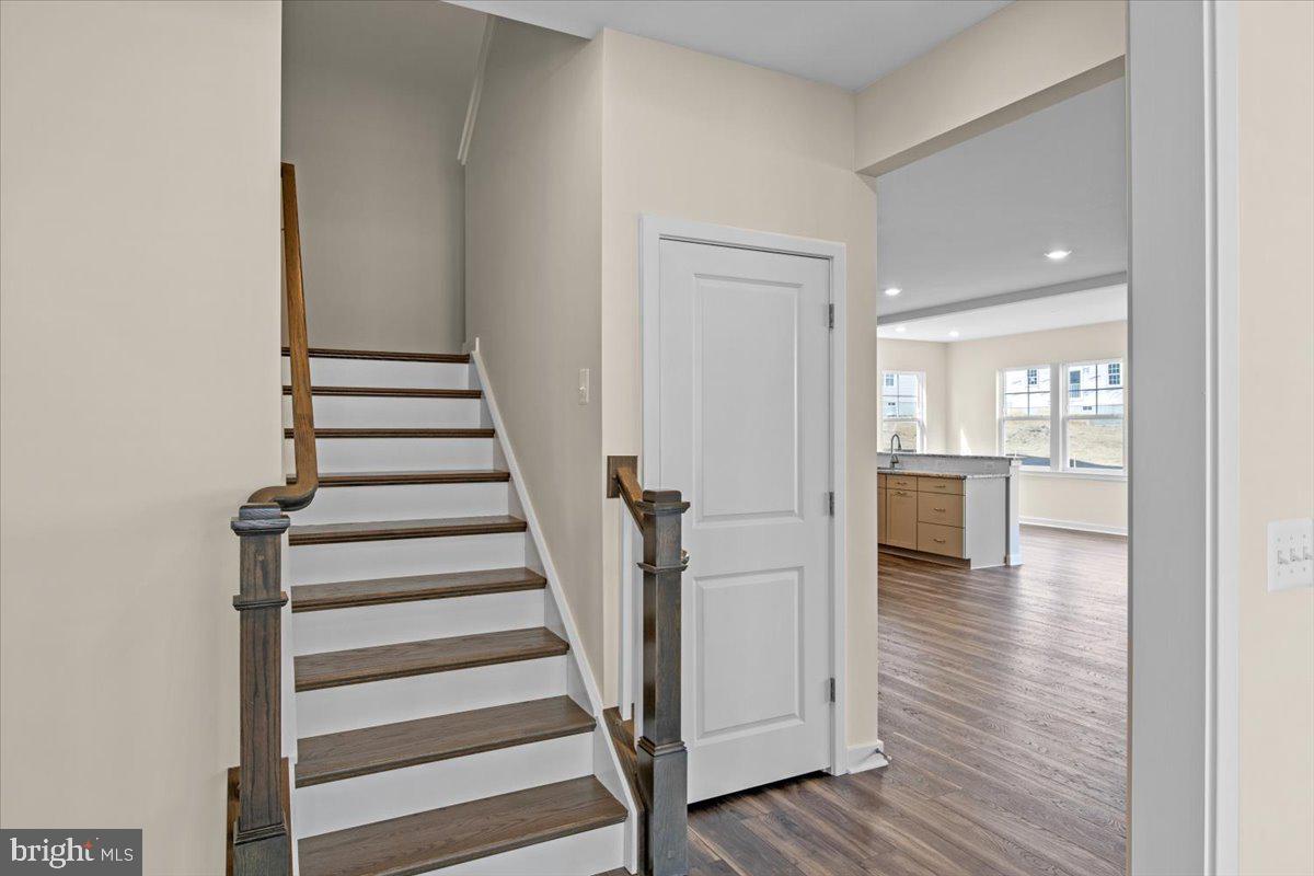 2048 ARMSTRONG TERRACE Unit: POWELL