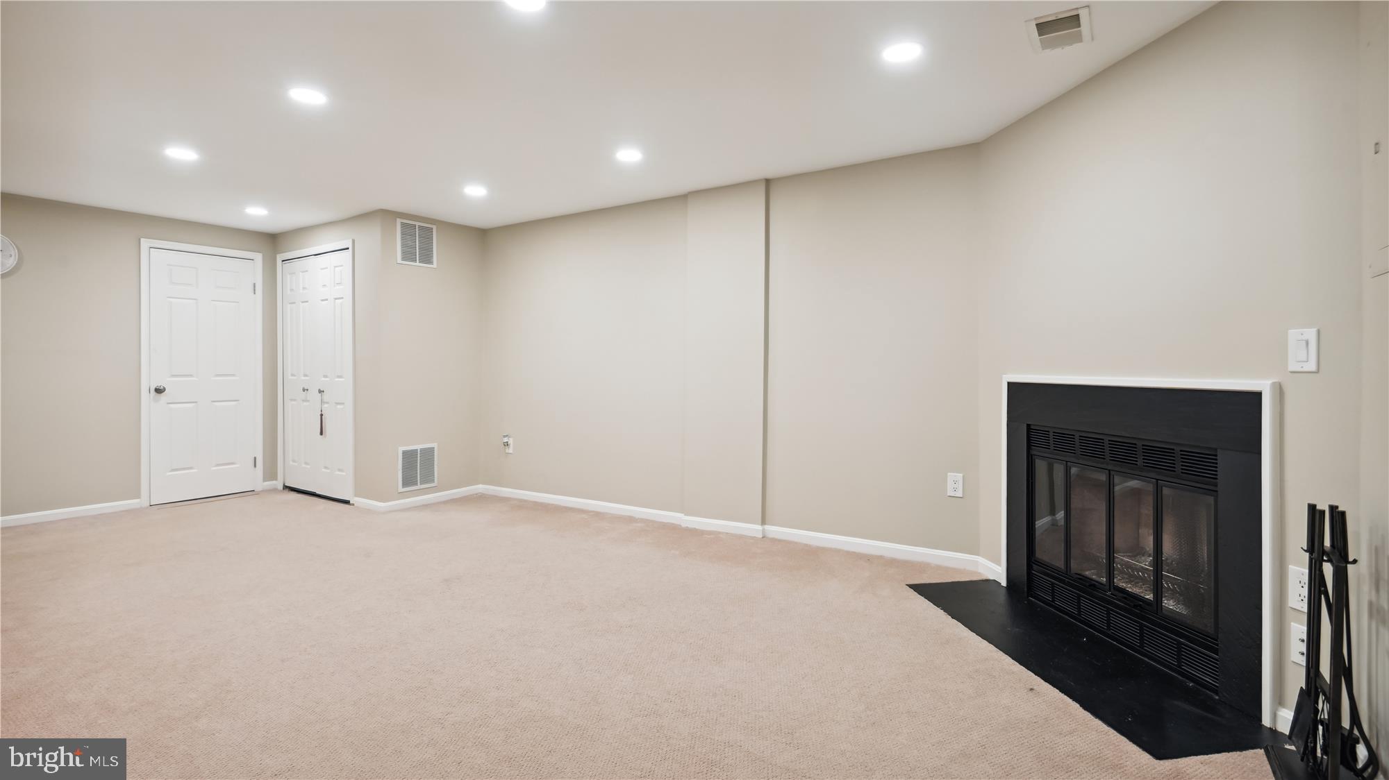 6312 CHIMNEY WOOD COURT