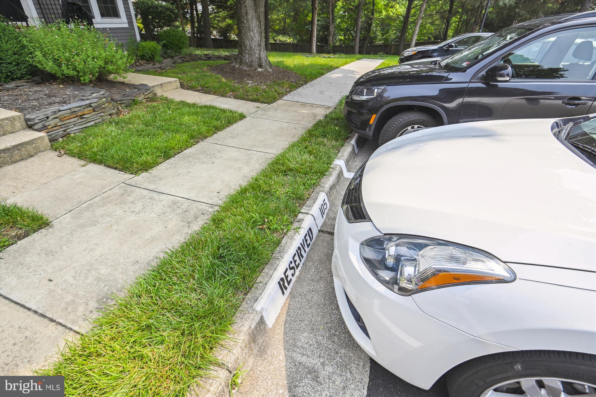 6312 CHIMNEY WOOD COURT