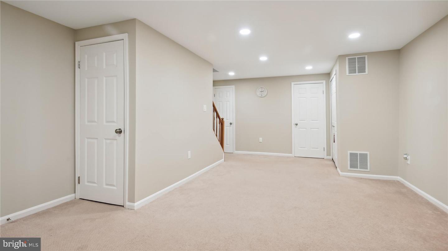6312 CHIMNEY WOOD COURT