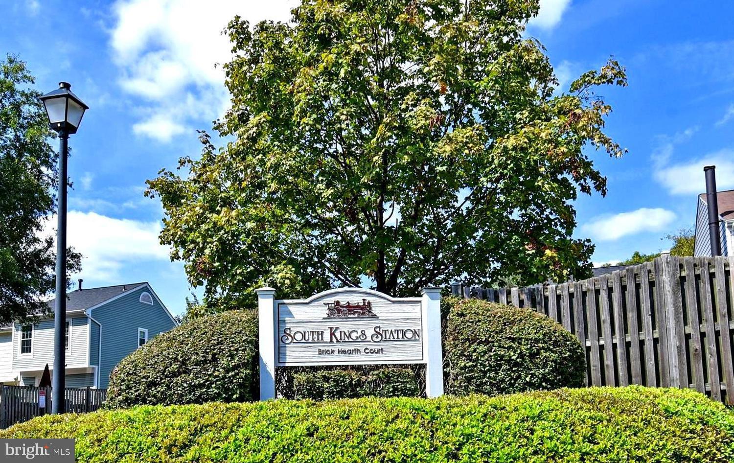 6312 CHIMNEY WOOD COURT