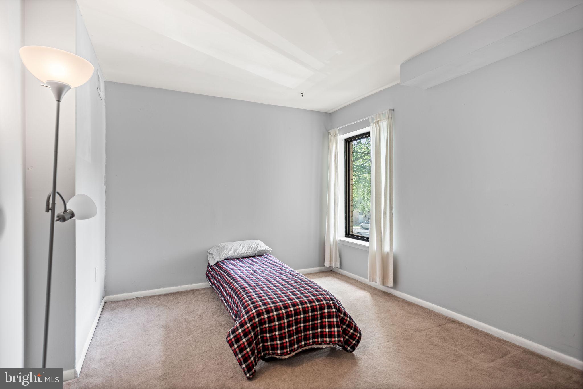 2864 Dover LANE Unit: 203