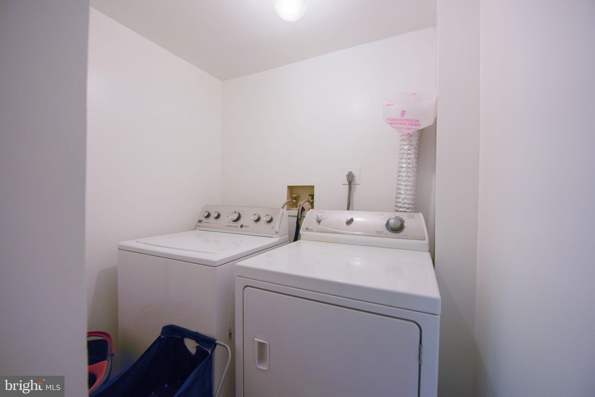 2864 Dover LANE Unit: 203