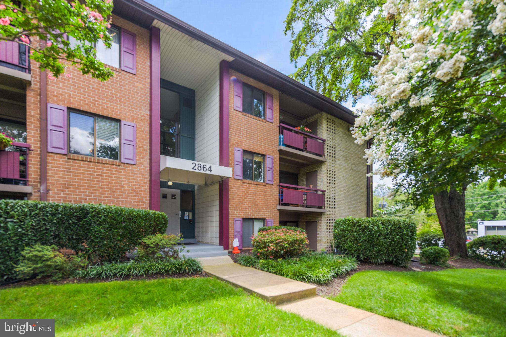 2864 Dover LANE Unit: 203