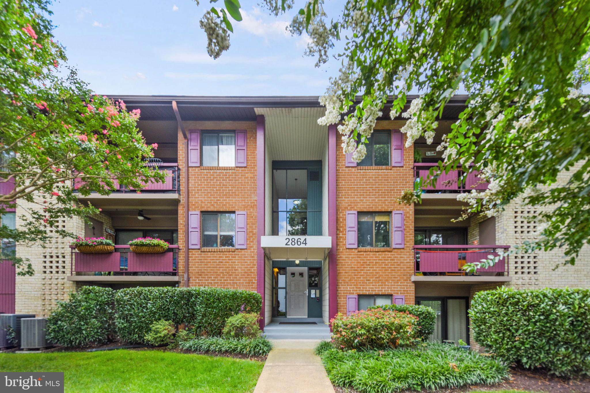 2864 Dover LANE Unit: 203