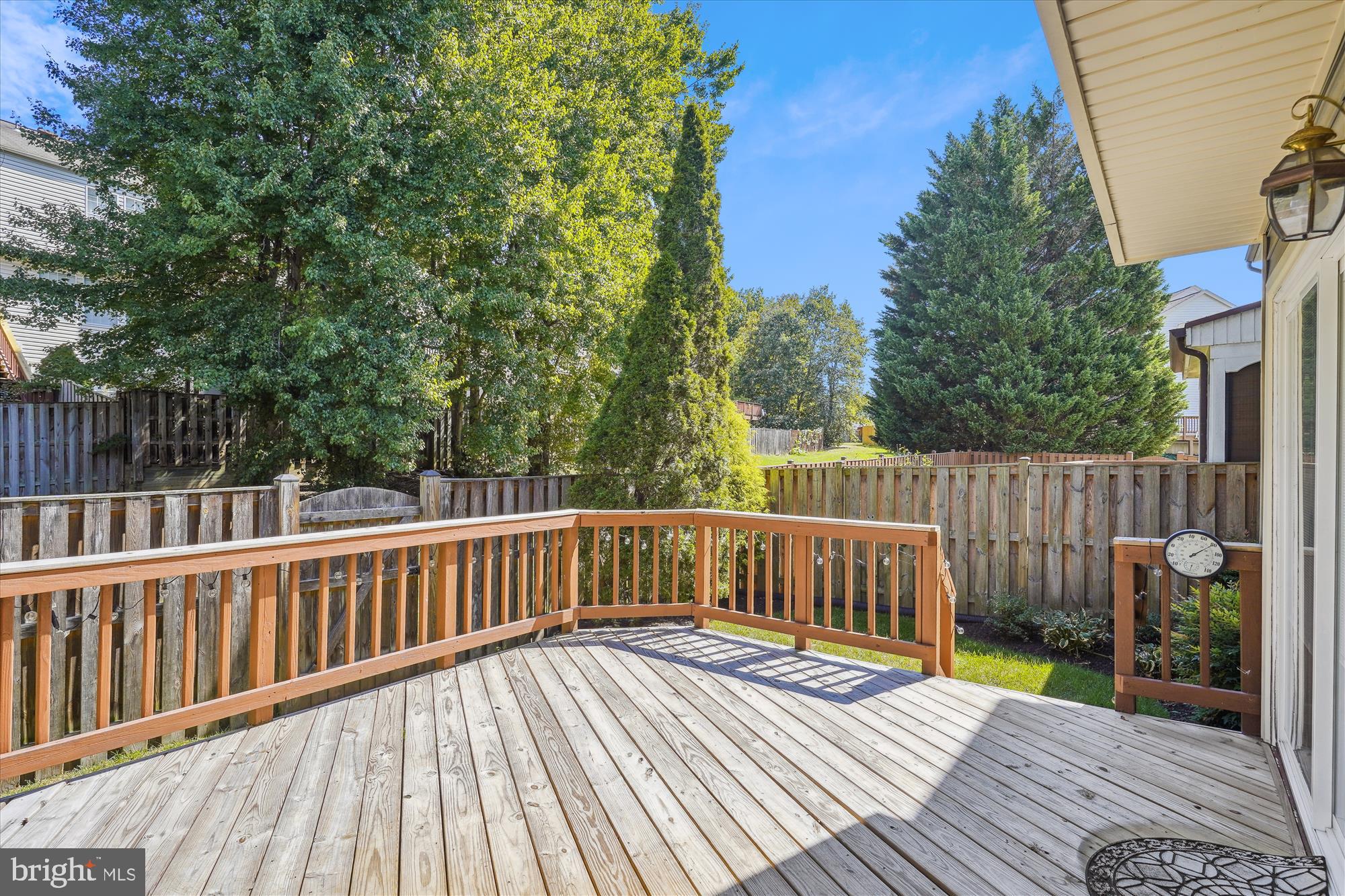 6553 PALISADES DRIVE