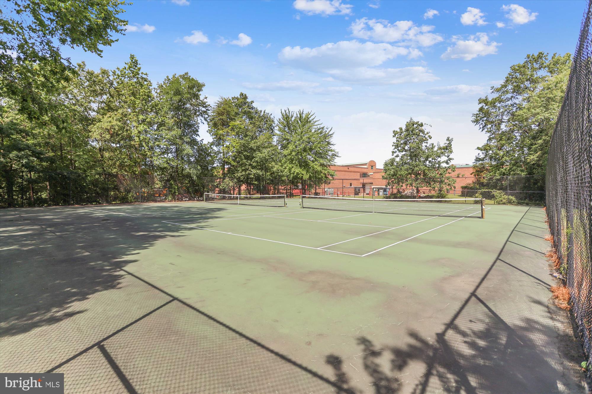 6553 PALISADES DRIVE