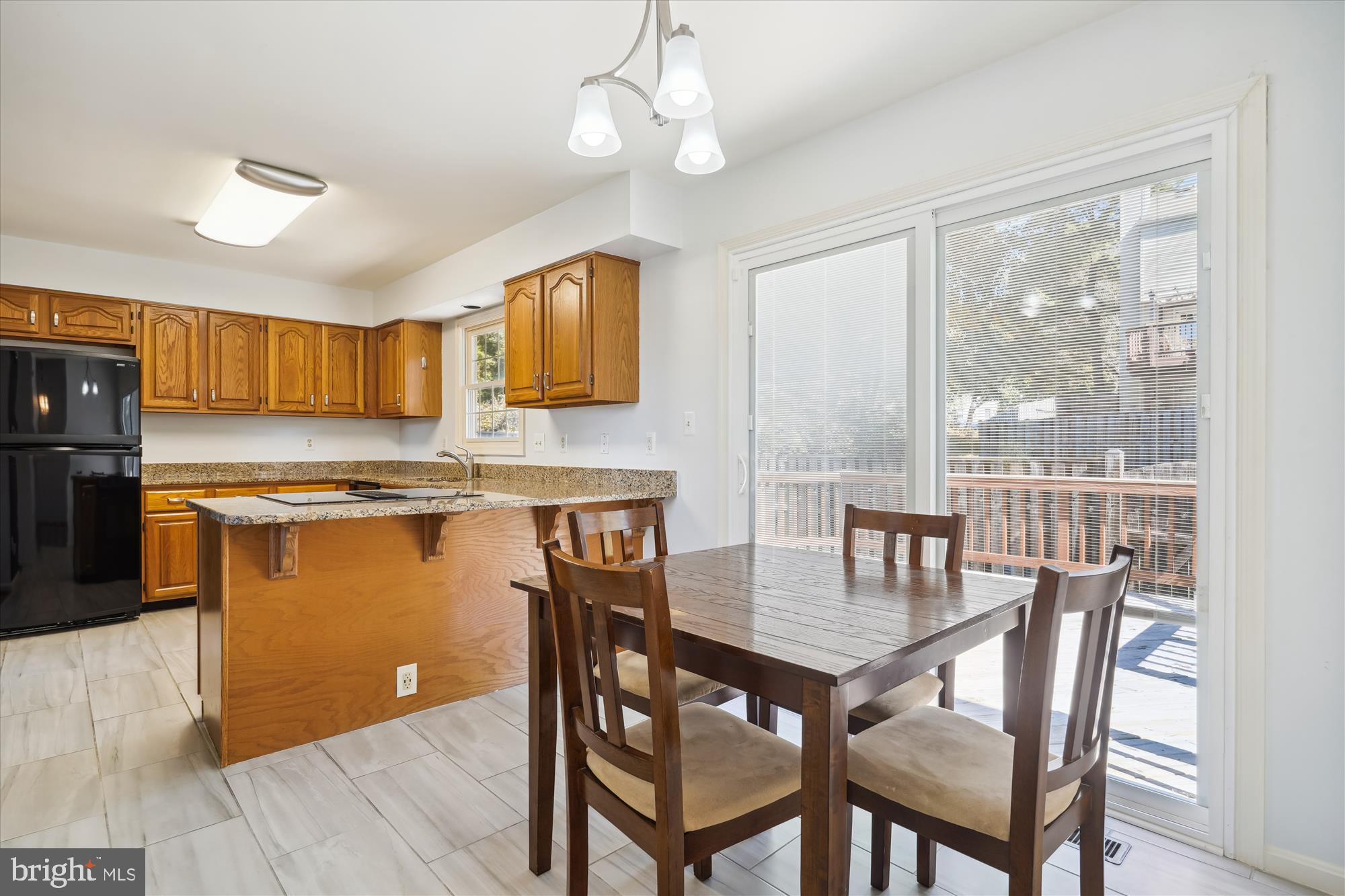 6553 PALISADES DRIVE