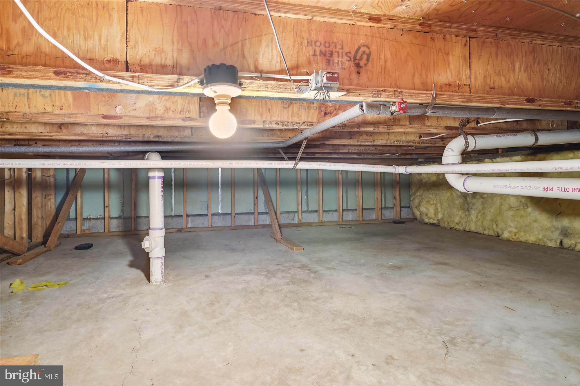 6553 PALISADES DRIVE