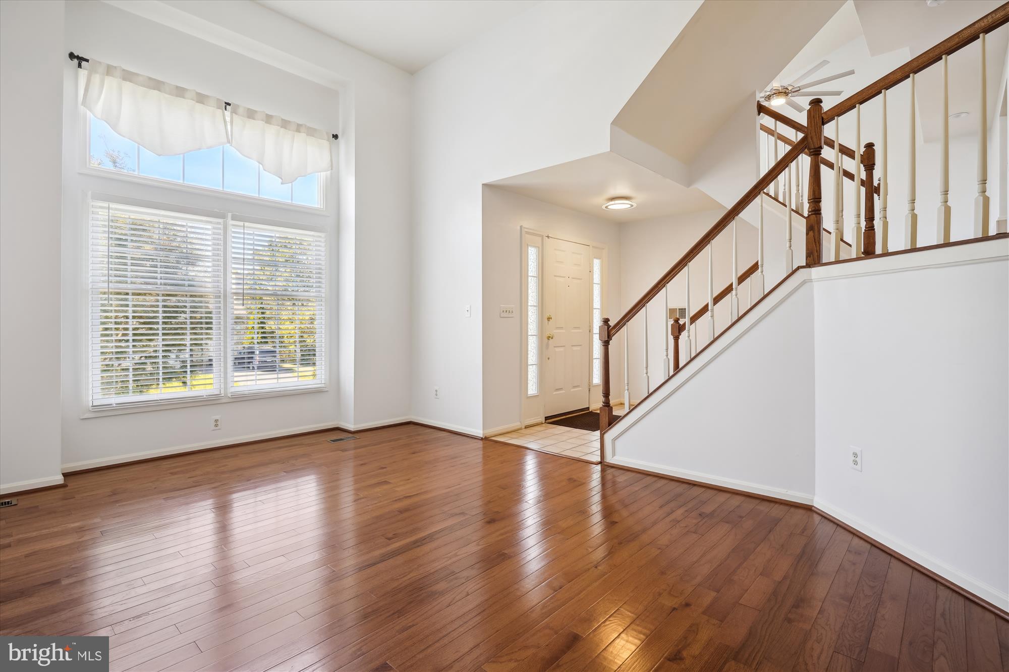 6553 PALISADES DRIVE