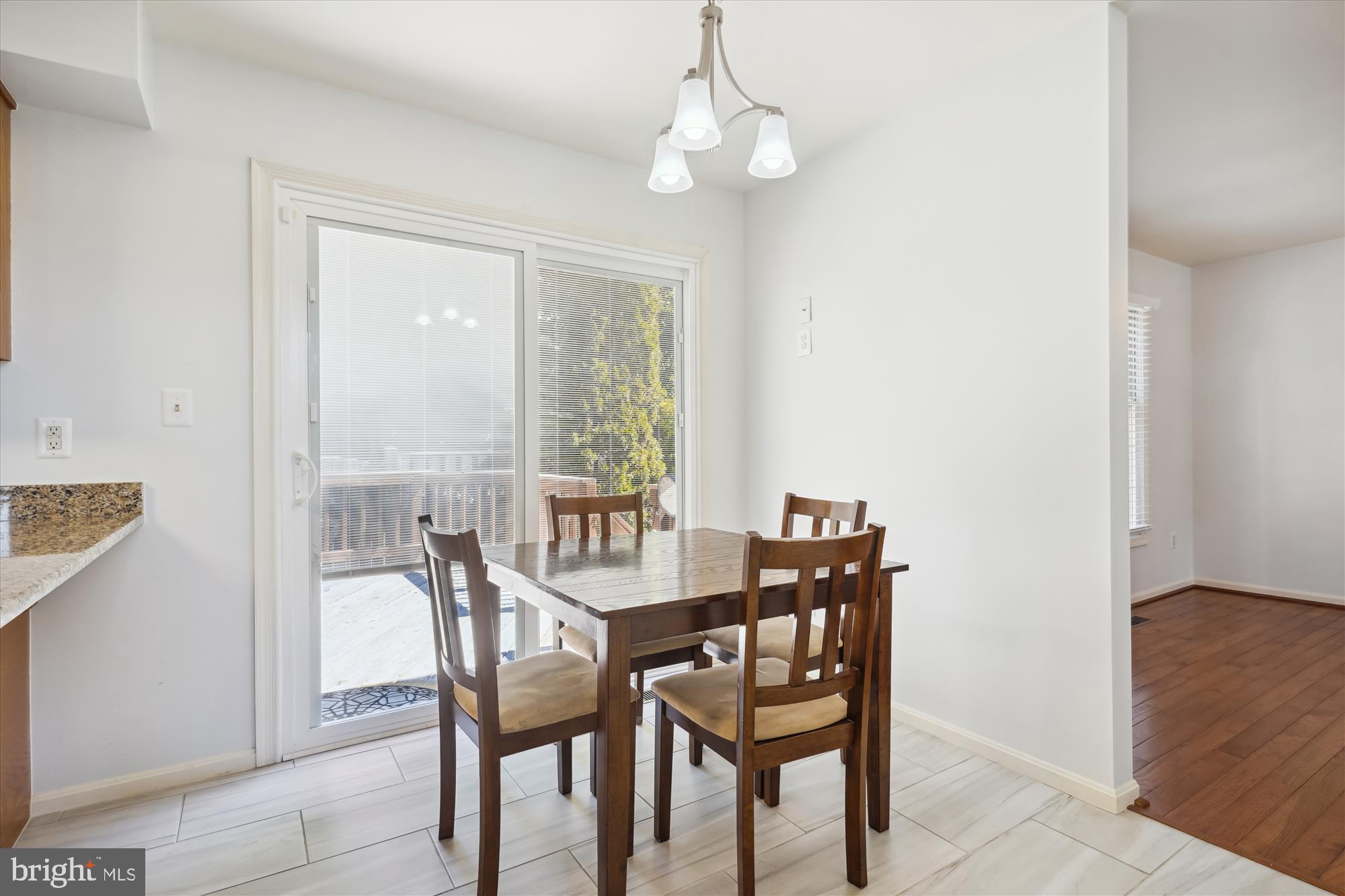 6553 PALISADES DRIVE