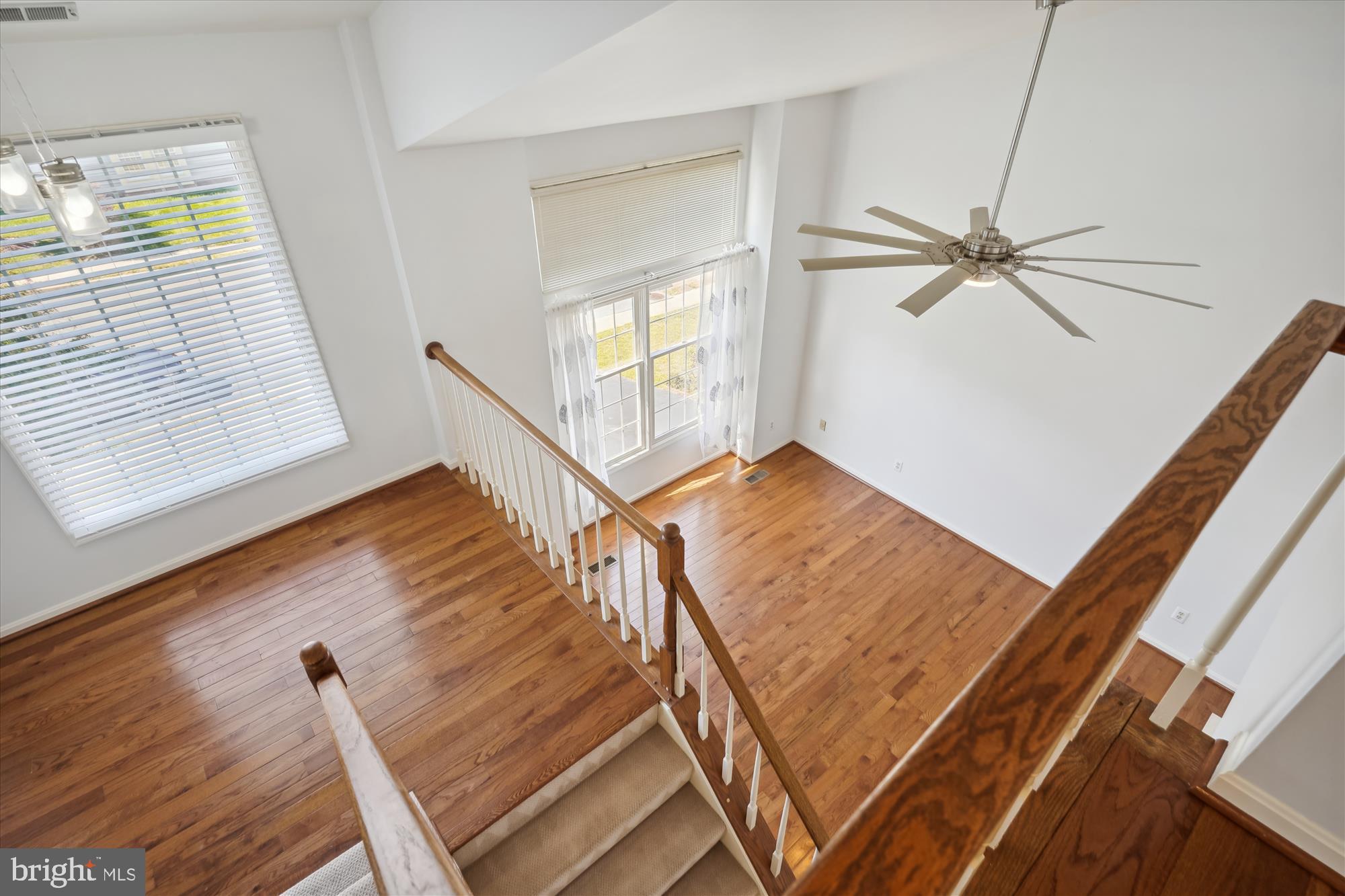 6553 PALISADES DRIVE