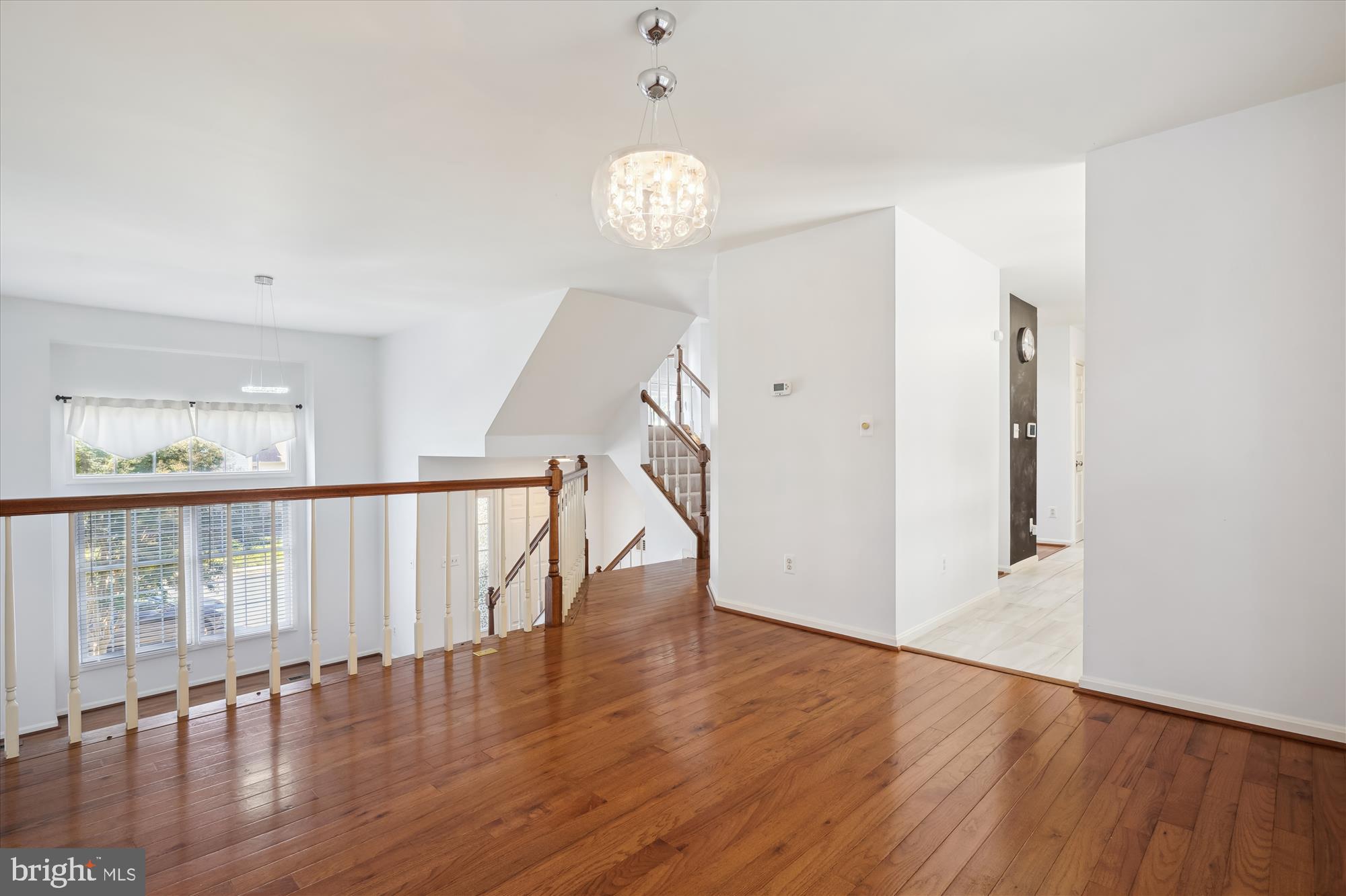 6553 PALISADES DRIVE