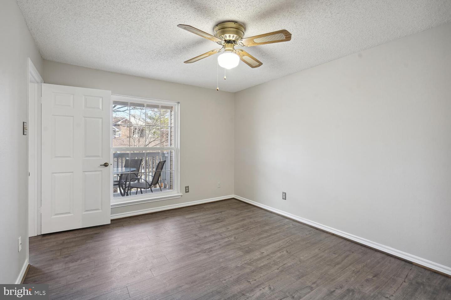 1536 Lincoln WAY Unit: 203
