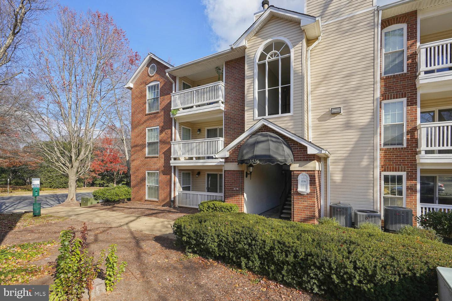 1536 Lincoln WAY Unit: 203