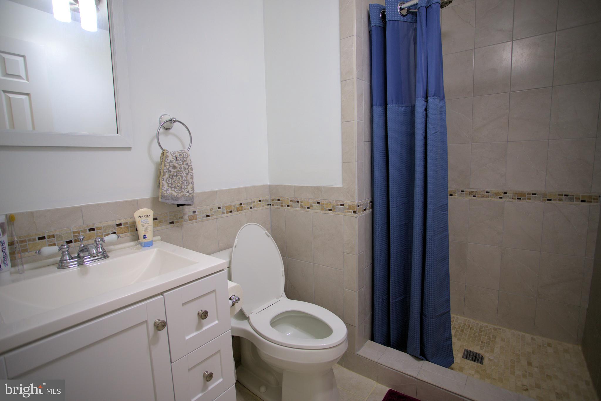 10429 CARRIAGEPARK CT