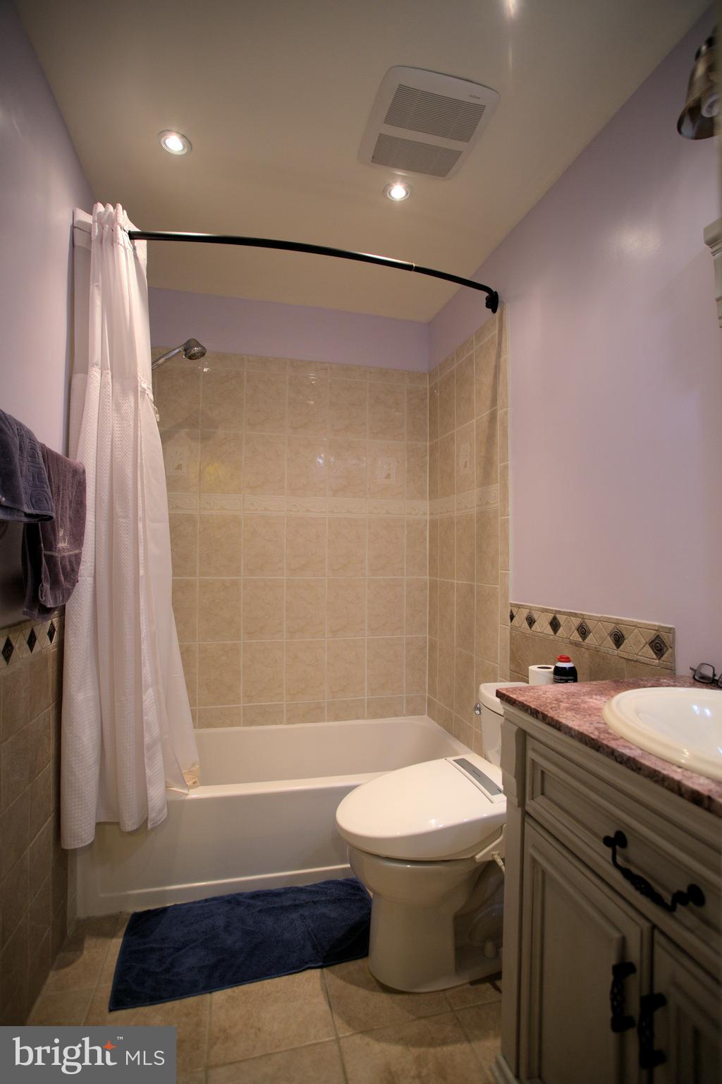 10429 CARRIAGEPARK CT