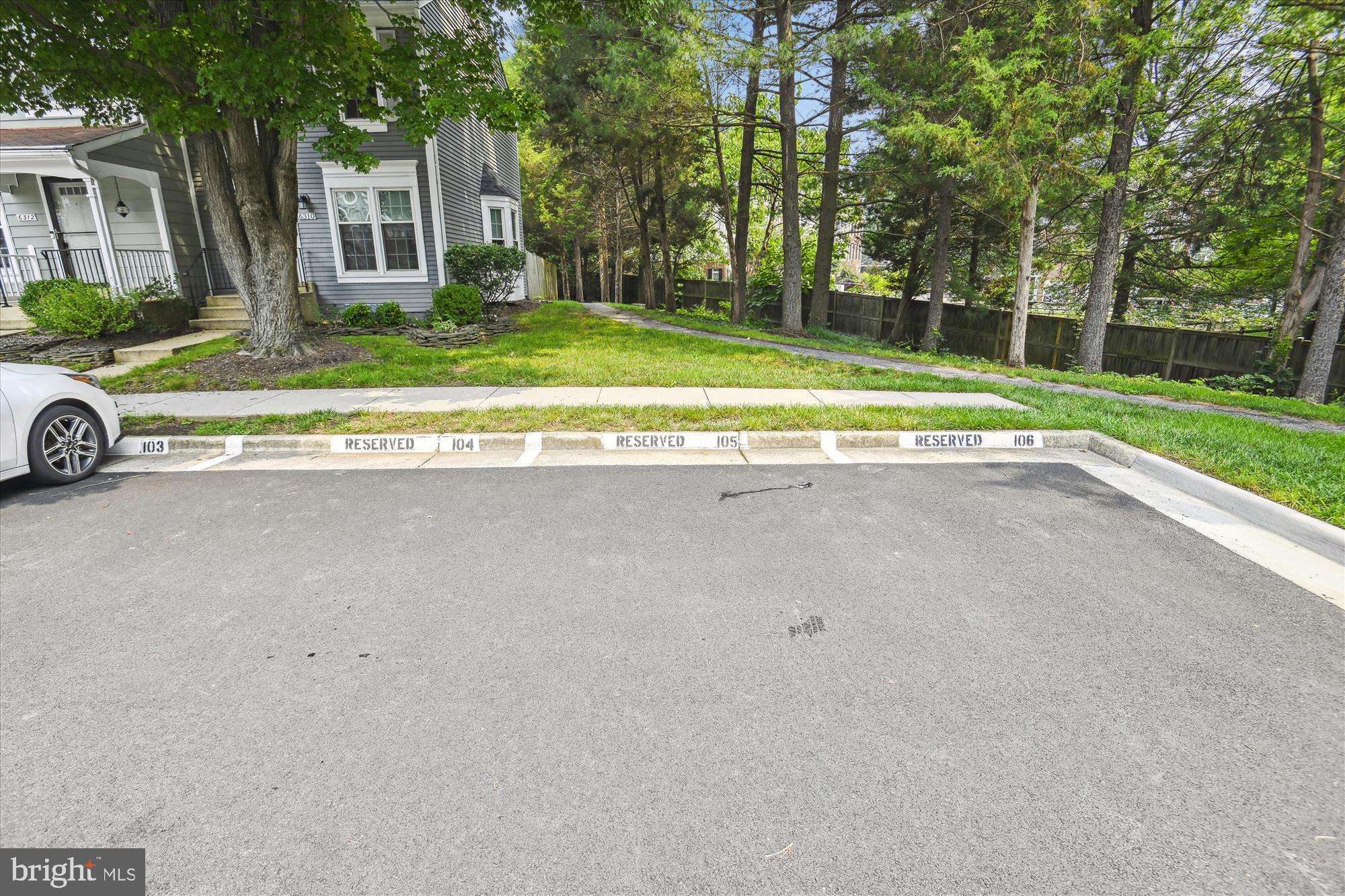 6312 CHIMNEY WOOD COURT