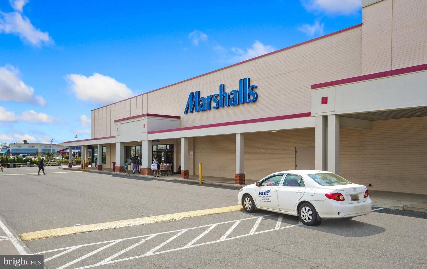 6312 CHIMNEY WOOD COURT