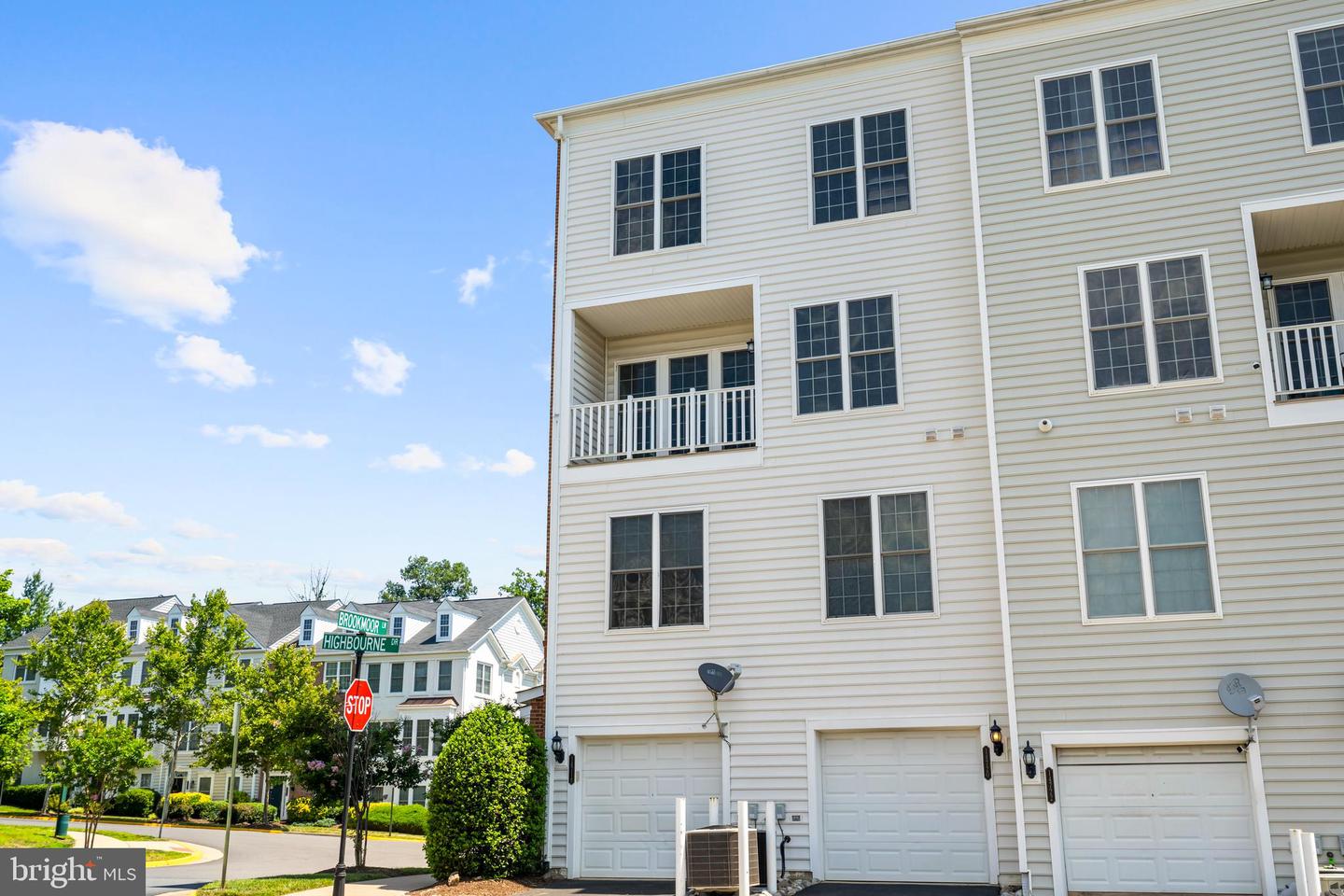 14720 POTOMAC BRANCH DRIVE