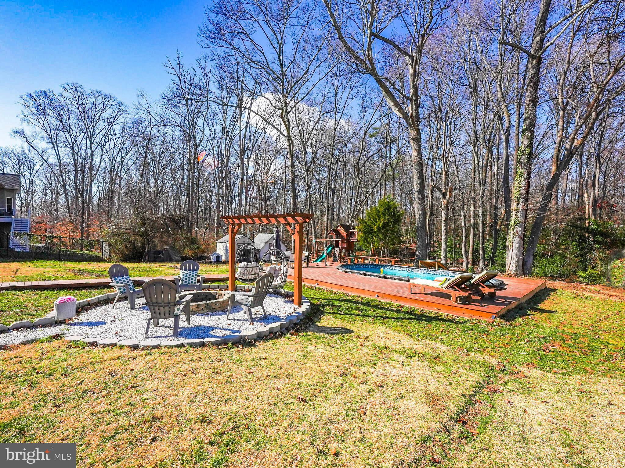 8008 James Russell Rd