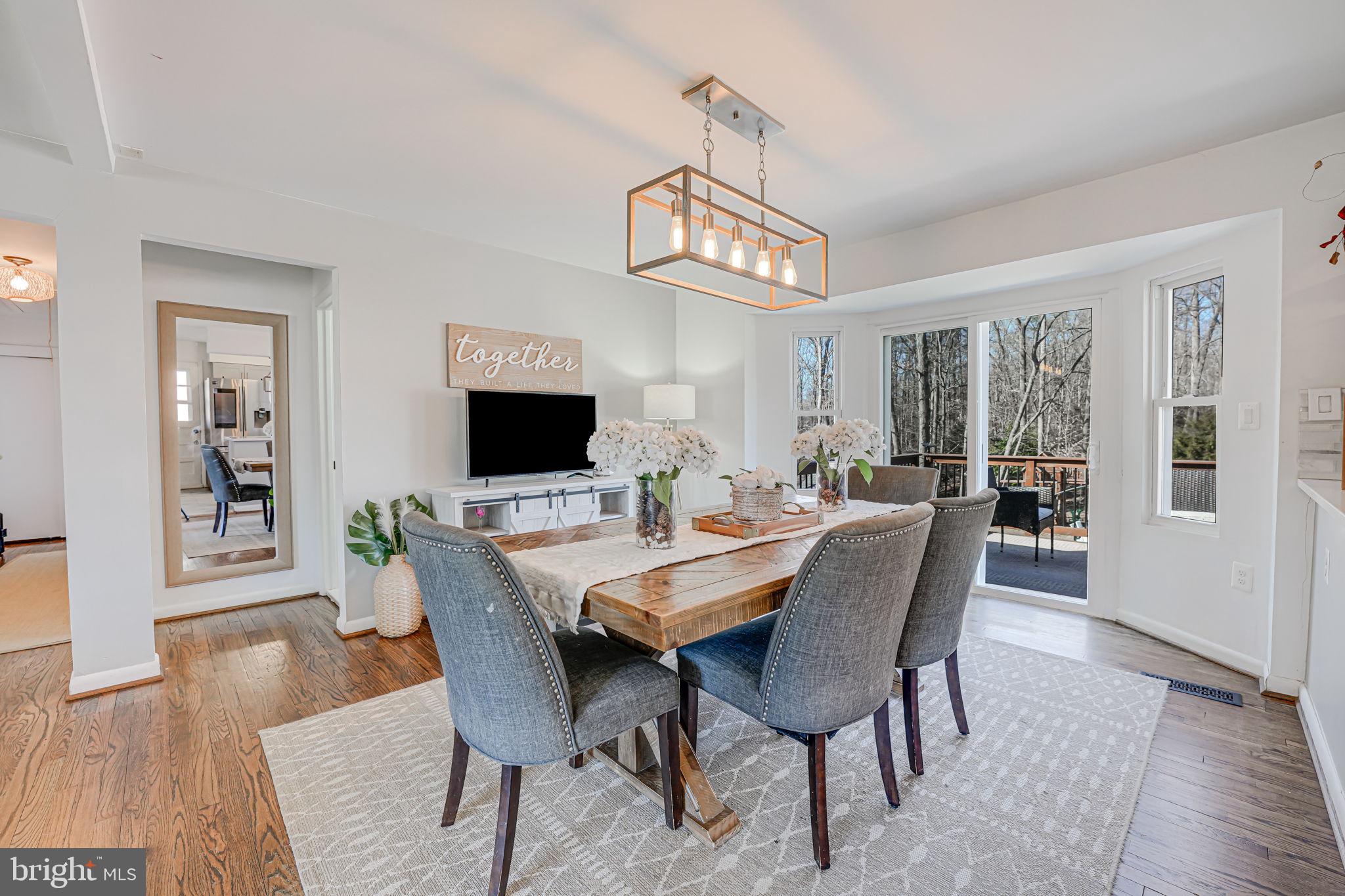 8008 James Russell Rd