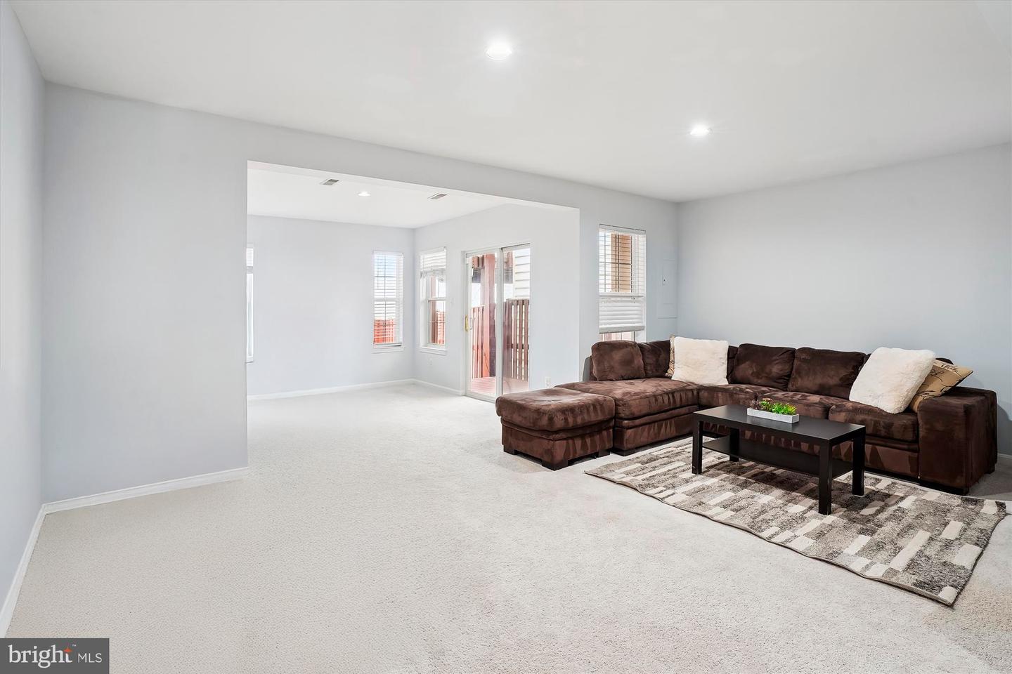 3824 Koval Ln