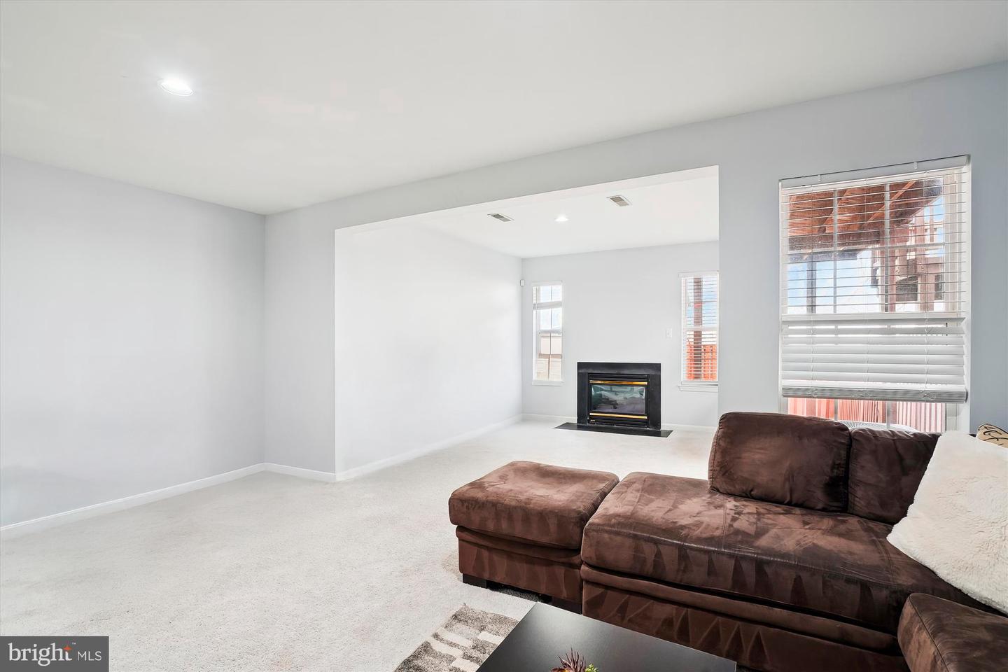 3824 Koval Ln