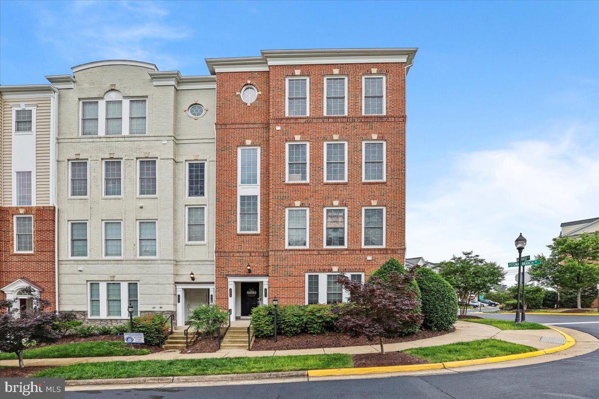 14720 Potomac Branch Dr