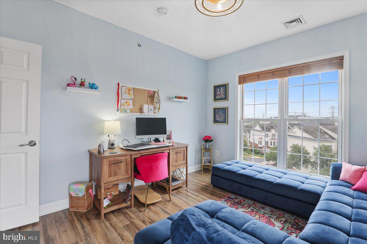 14720 Potomac Branch Dr