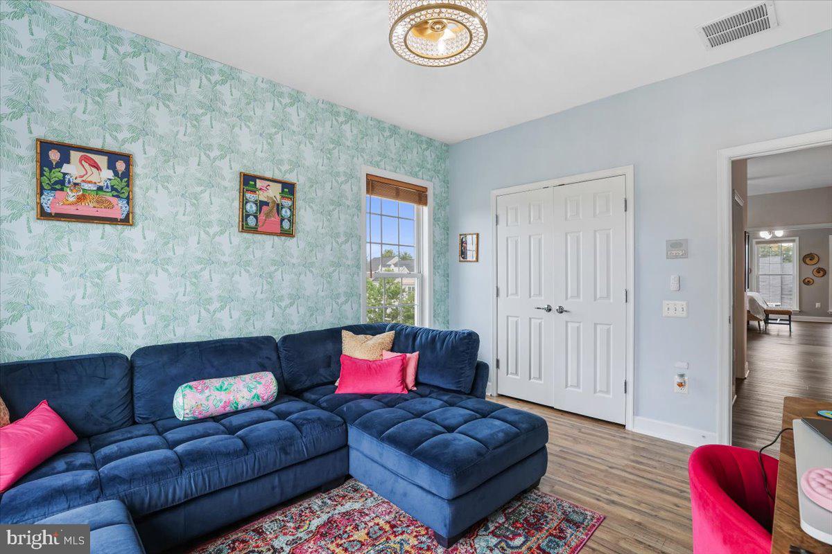 14720 Potomac Branch Dr