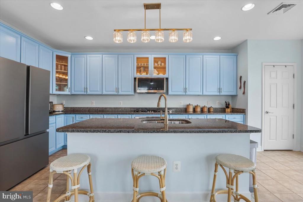 14720 Potomac Branch Dr