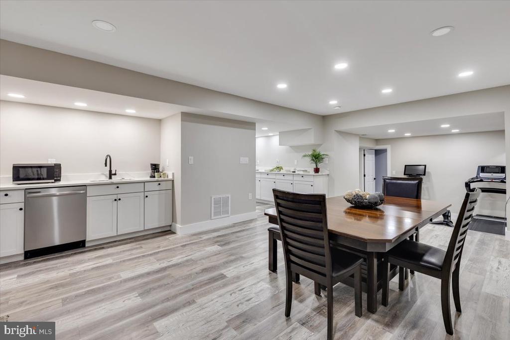 13162 CUYAHOGA COURT