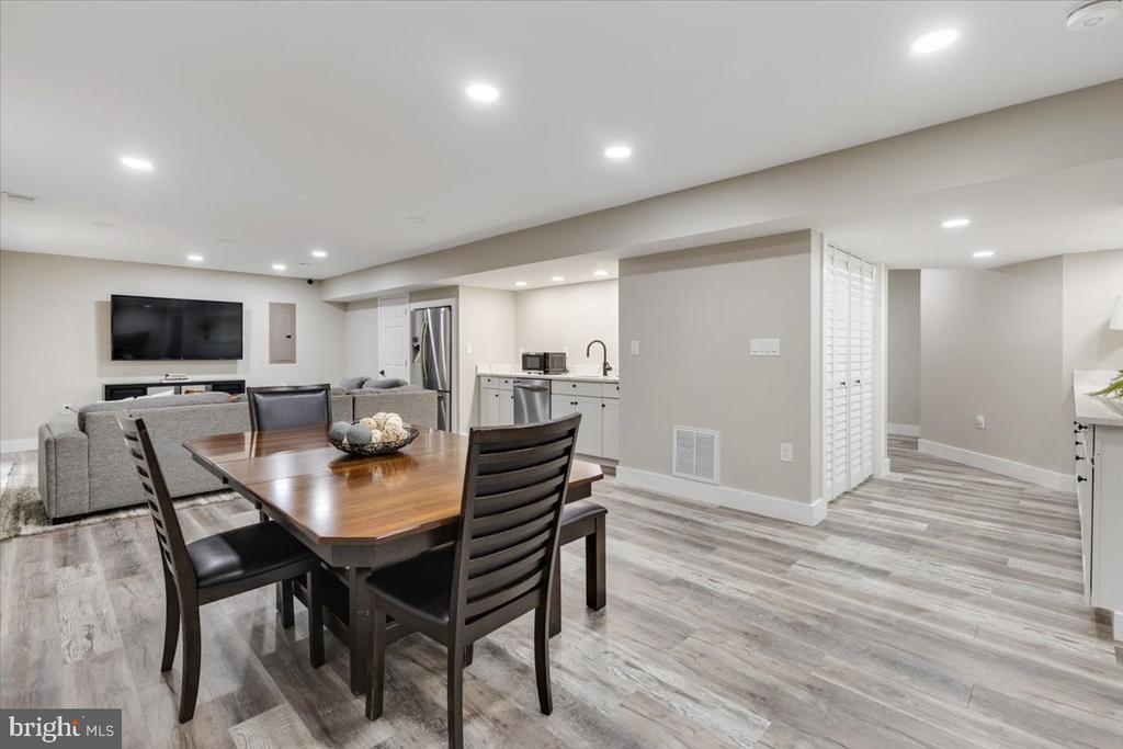 13162 CUYAHOGA COURT