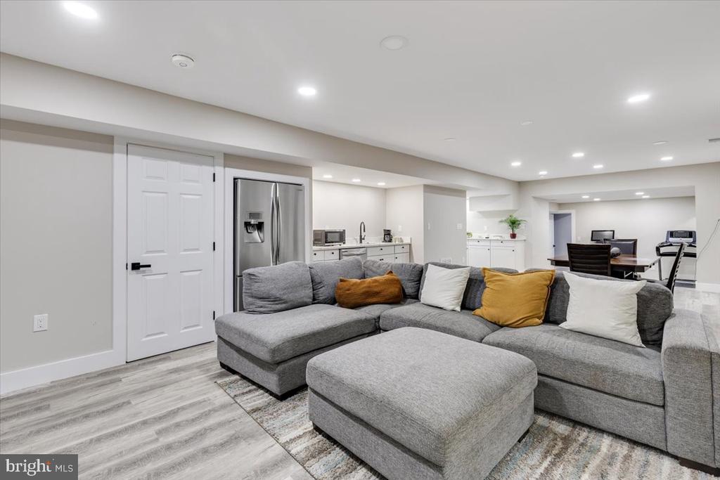 13162 CUYAHOGA COURT