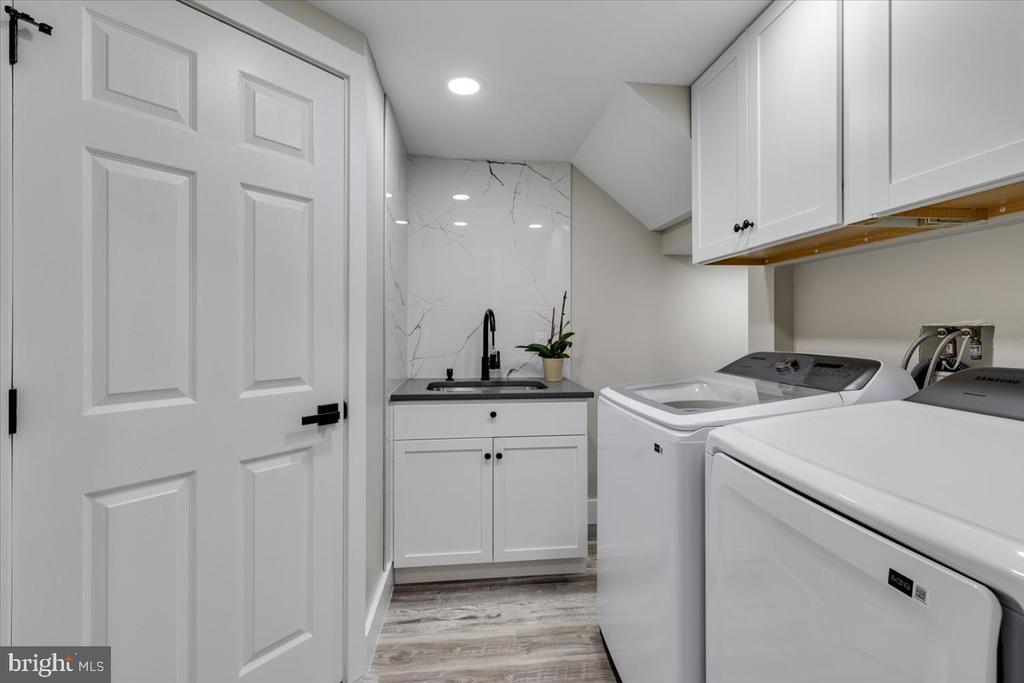 13162 CUYAHOGA COURT