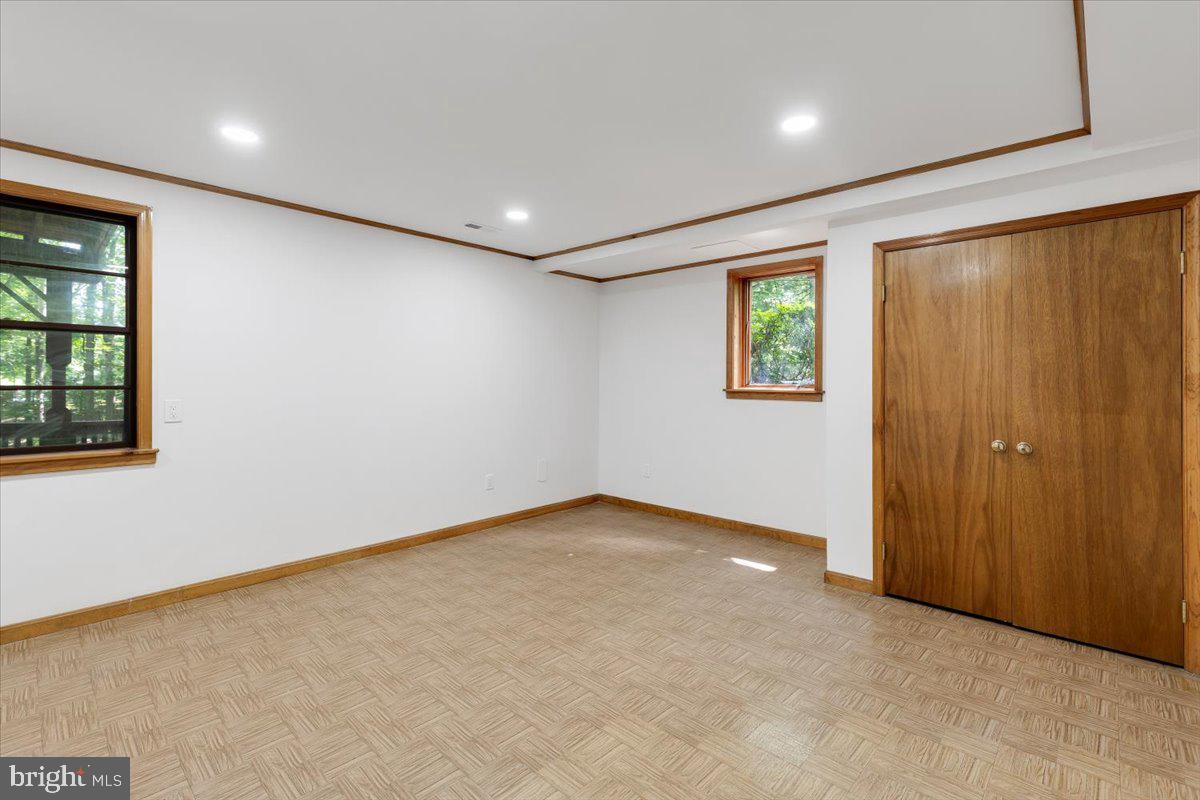 12212 WOODLARK COURT