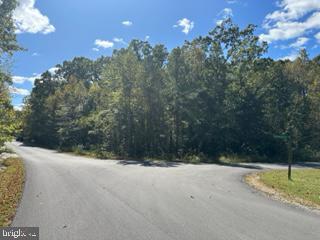 5301 Wyndemere CIRCLE