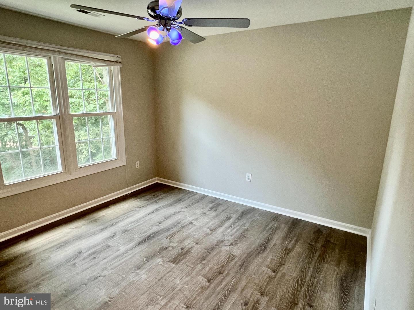 205 FATHOM COVE
