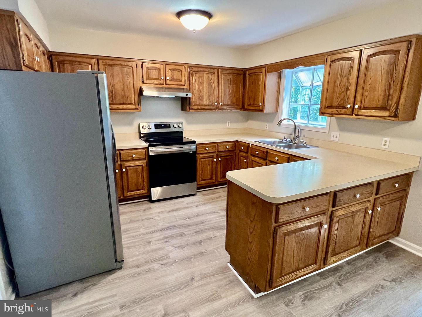 205 FATHOM COVE