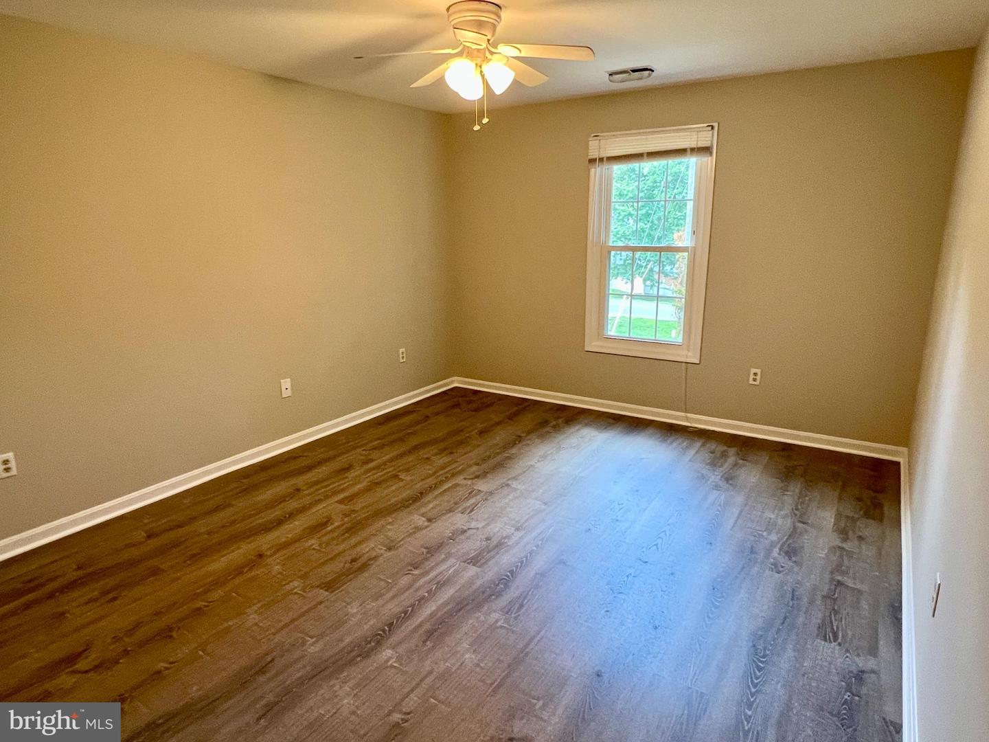 205 FATHOM COVE