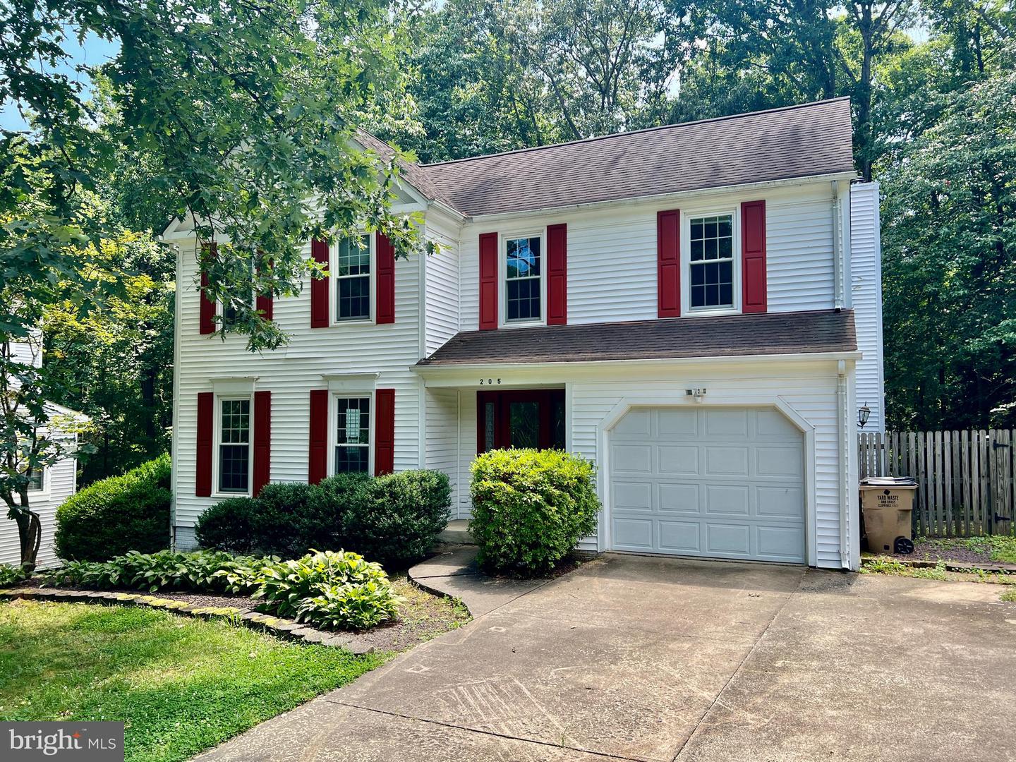205 FATHOM COVE