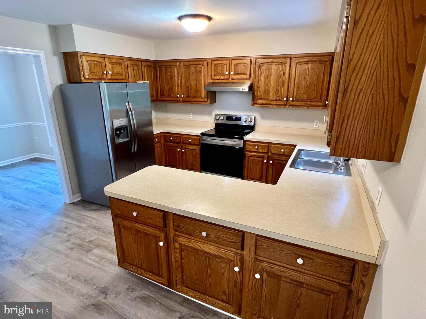 205 FATHOM COVE